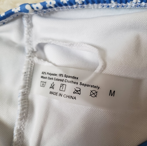 Swimsuit size M - Picture 3 of 3